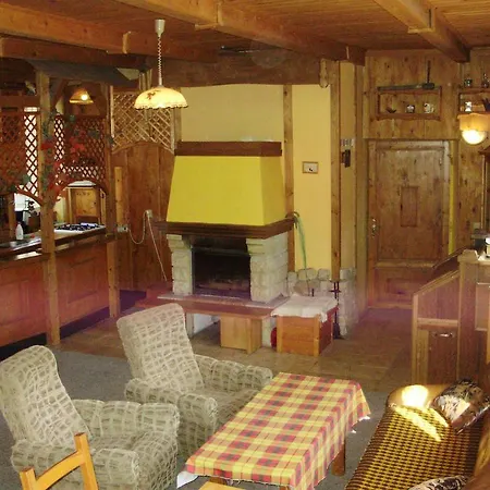 Nad Truhlarnou Holiday home Svoboda nad Upou